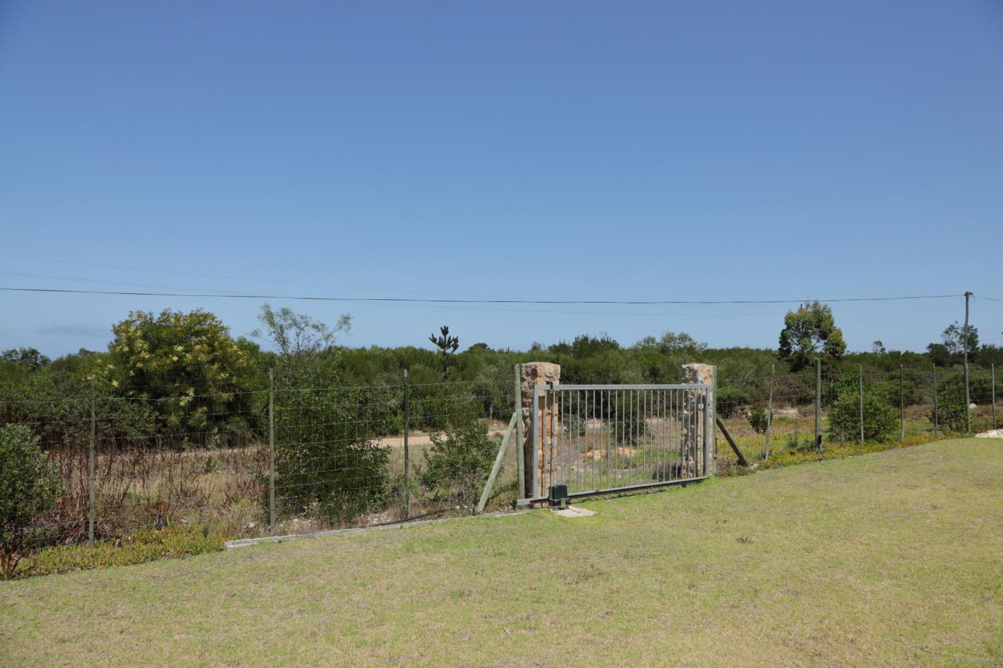 Gemstone Farm Bed & Breakfast Plettenberg Bay Exterior photo